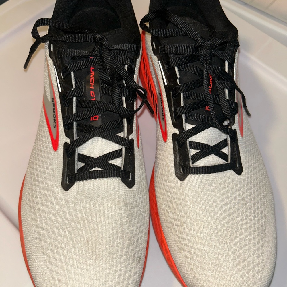 ❌SOLD Brooks Gray and Orange Athletic Shoes with Cushioned Sole - Picture 2 of 8